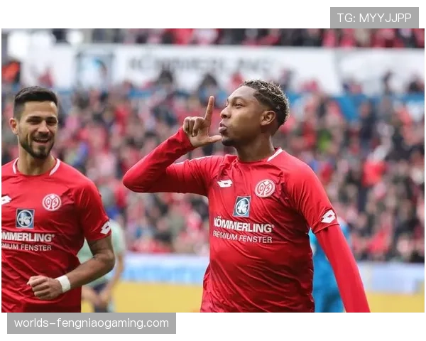 专栏观点:德甲“无锋阵”流行,是战术进化还是中锋人才的凋零? 专栏观点:德甲“无锋阵”流行,是战术进化还是中锋人才的凋零?